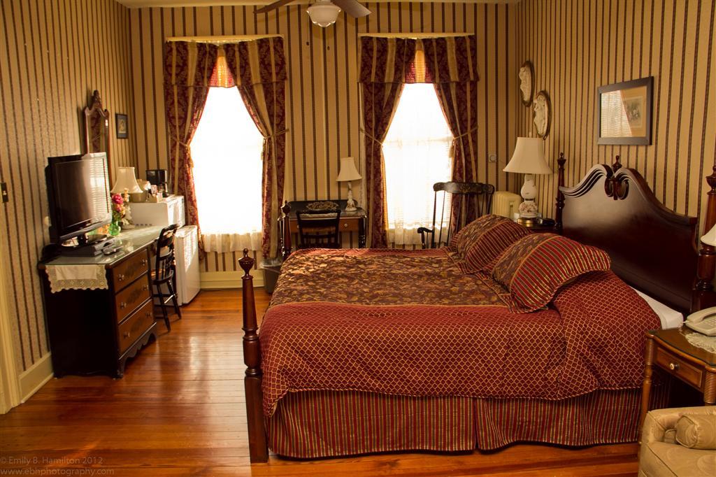 The Yankee Pedlar Inn Torrington Zimmer foto